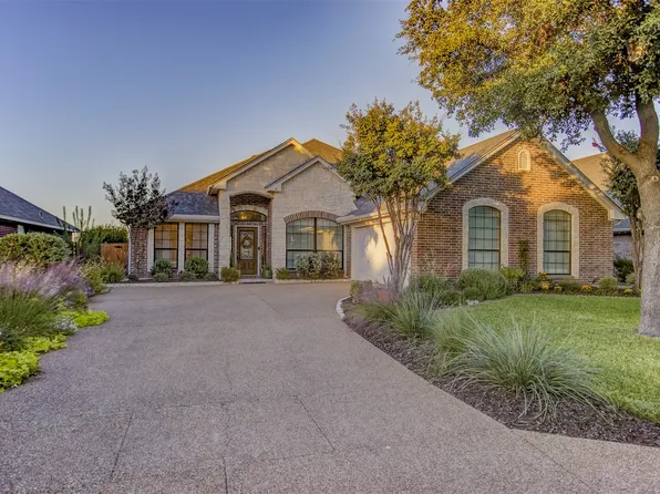 11100 Castle Oak Ln, Fort Worth, TX 76108
