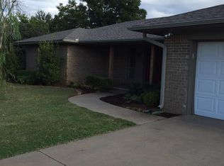 406 Cameron Dr, Altus, OK 73521