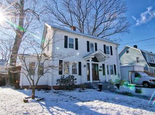 15 Texel Dr, Springfield, MA 01108