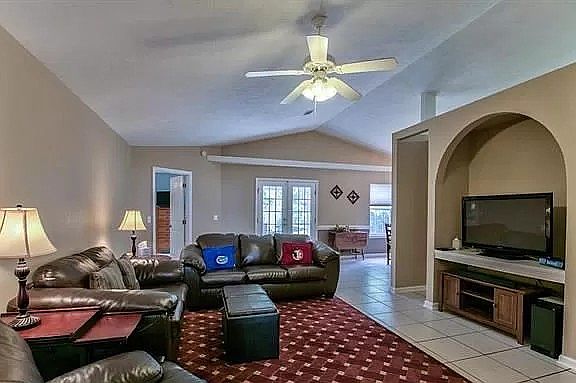 4th image of 1587 Sweet Plum Cir