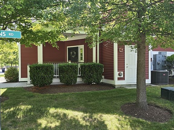 3rd image of 68 Hastings Rd #68