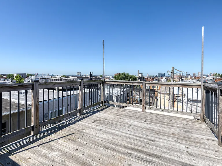 734 S Robinson St — Photo 22
