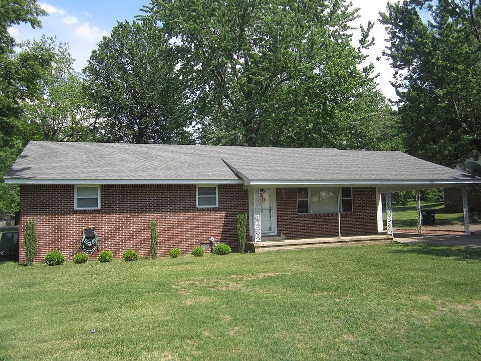 2nd image of 502 S 12th Ave