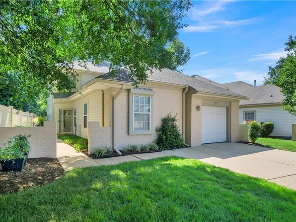 802 Zoeller Ct, Newport News, VA 23602