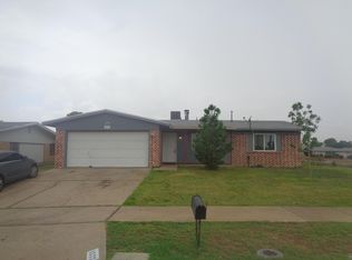 1577 Dale Douglas Dr, El Paso, TX 79936