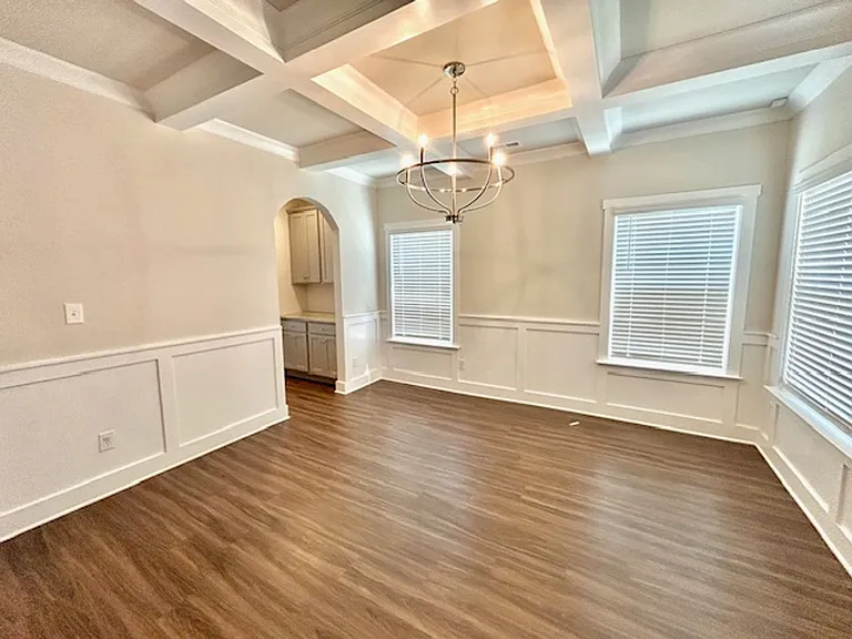 115 Hutchinson Rd — Photo 5