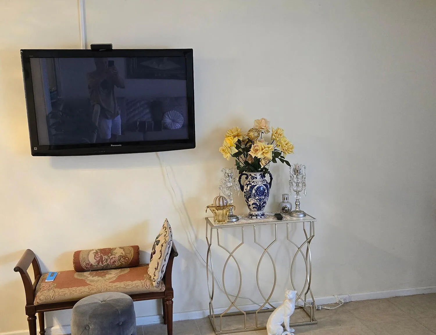 1 bed, 1.5 bath, 700 sqft, $1,550 — Photo 3