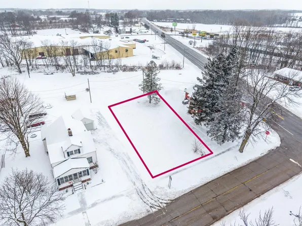 375 N Center St, Waterloo, IN 46793