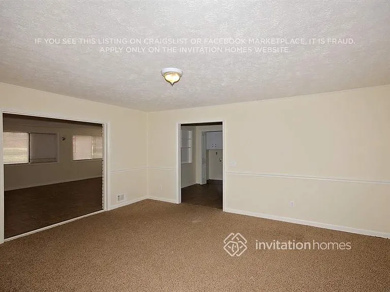 3572 Vicki Ln — Photo 3