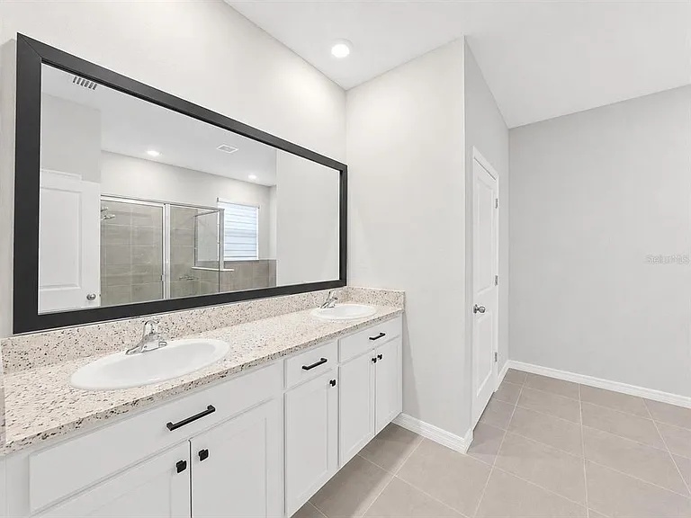 8469 Hardy Bay Loop — Photo 20