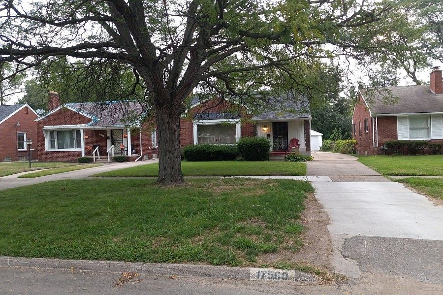 1st image of 17560 Grandville Ave