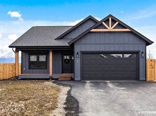 1150 E Mountain Peak Loop, Palmer, AK 99645