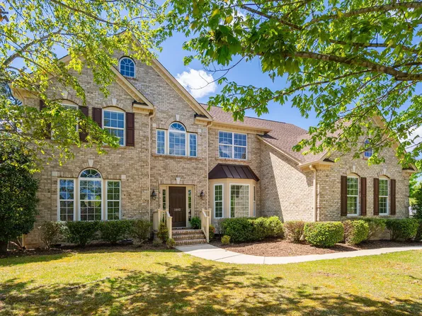 1602 Eagle Lodge Ln, Durham, NC 27703