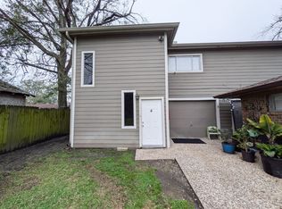 114 7th Ave, Nederland, TX 77627