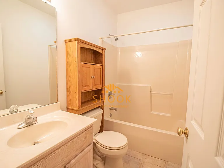 206 E Pine Ave — Photo 18