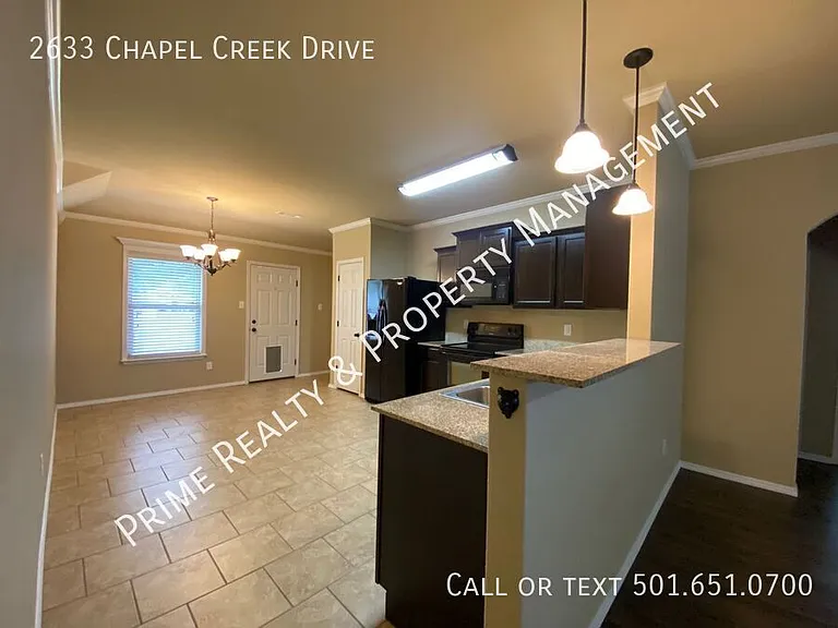 2633 Chapel Creek Dr — Photo 4