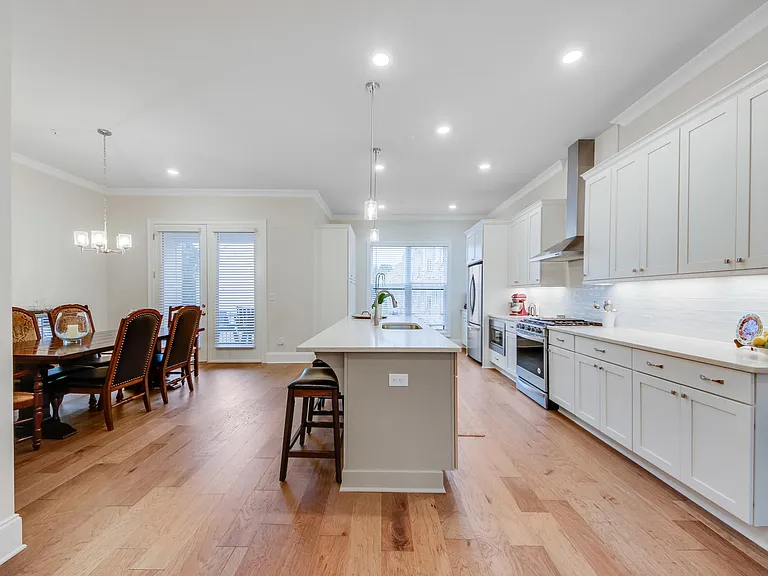 306 Burgess Walk — Photo 12