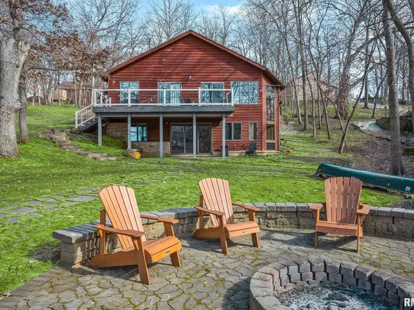 163 Briarwood Pl, Dahinda, IL 61428