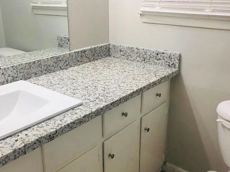 513 Cypress Ave — Photo 8