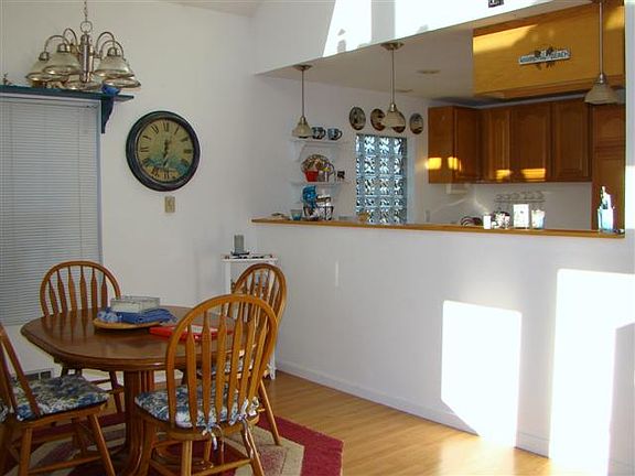 5th image of 207 Clover Creek Ave NW