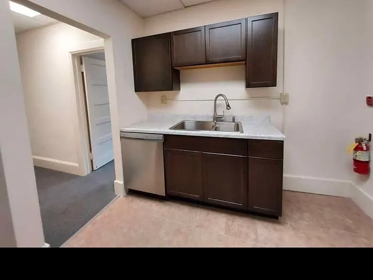 307 Stewart Ave #4 — Photo 3