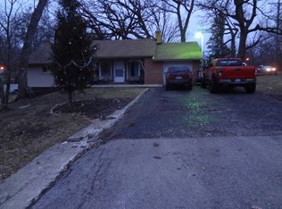 105 Park Ave, Carpentersville, IL