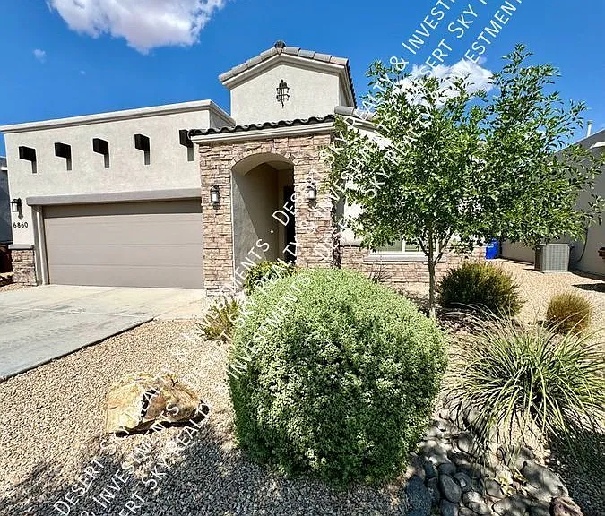 6860 Cassini Ave — Photo 4