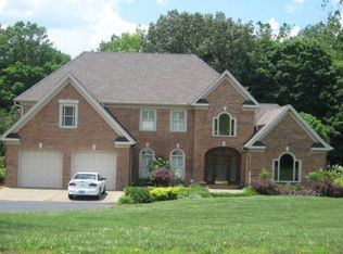 208 Whippoorwill Dr, Glasgow, KY 42141