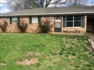 2906 Southern Heights Rd, Tupelo, MS 38801