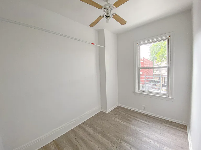 252 Clinton Ave #2 — Photo 3