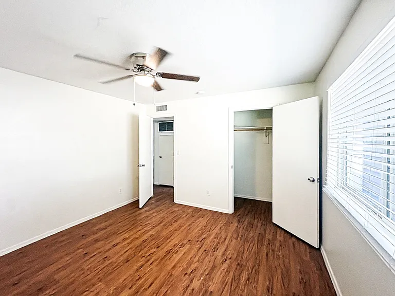 2417 E Campbell Ave #2A — Photo 12