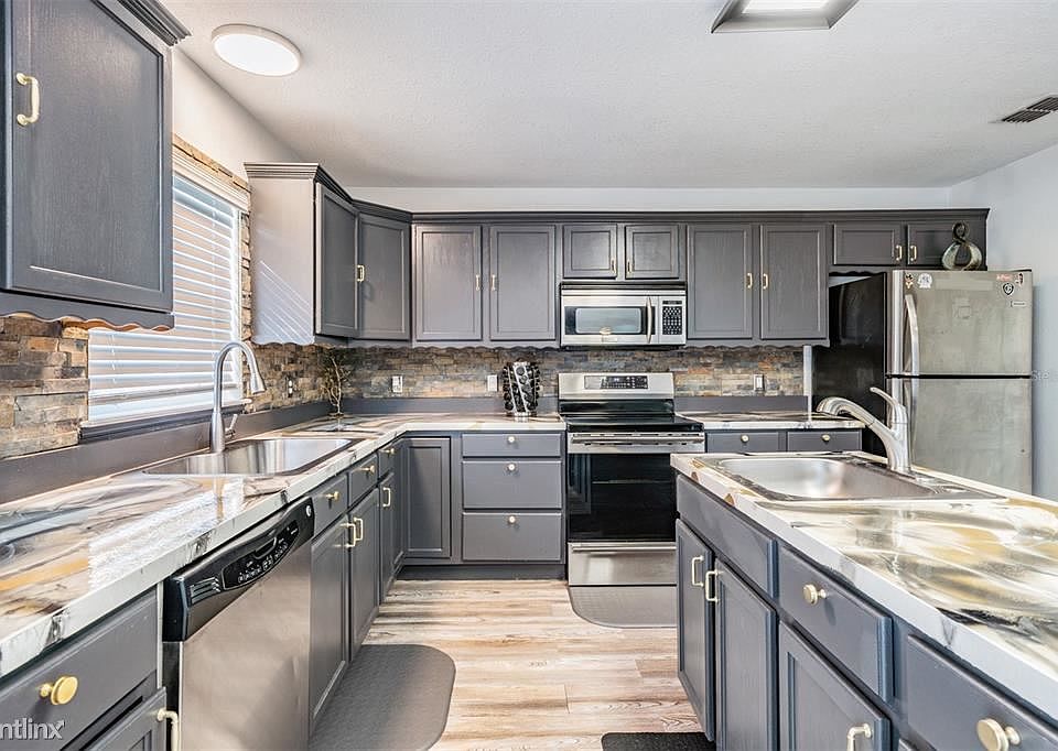 1st image of 10325R Frog Pond Dr