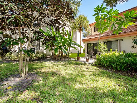 3rd image of 3431 Water Oak Dr #407