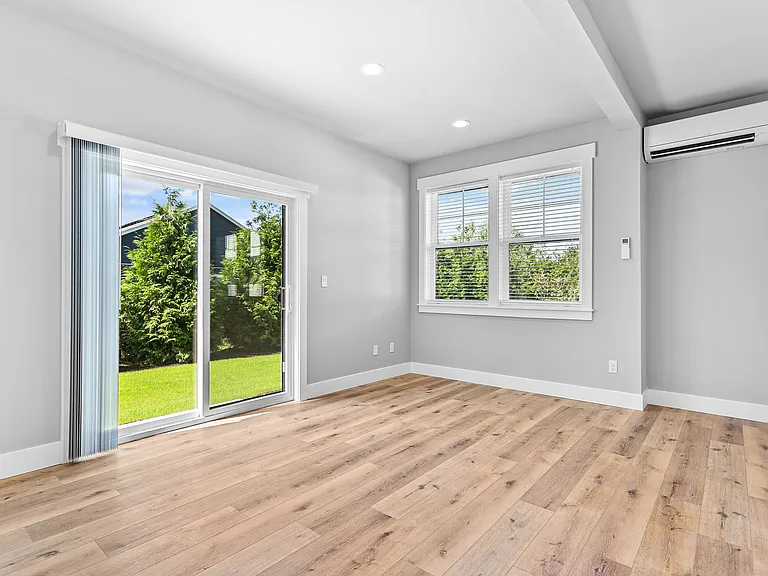 2205 Dejong Dr — Photo 14