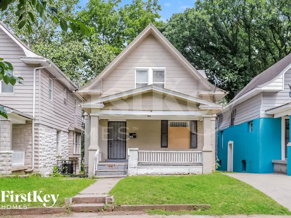 1603 Elmwood Ave, Kansas City, MO 64127