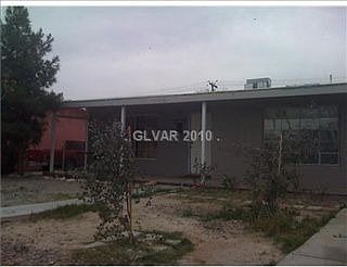 2nd image of 1806 Cedar Ave