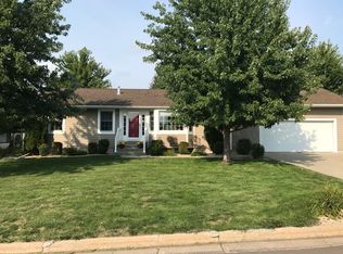 1009 S Wind St, Flandreau, SD 57028