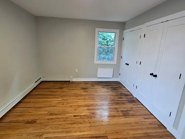 9 Stecher St #2R — Photo 5