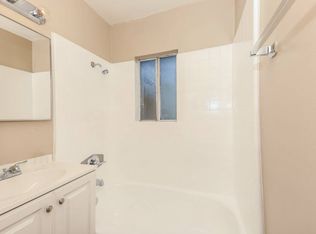 2813 Saint Elmo Dr #1, Rialto, CA 92376