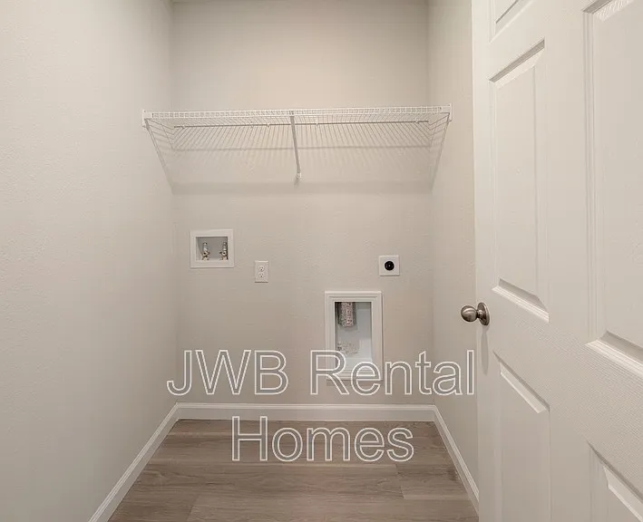 1750 Rutledge Ave — Photo 11