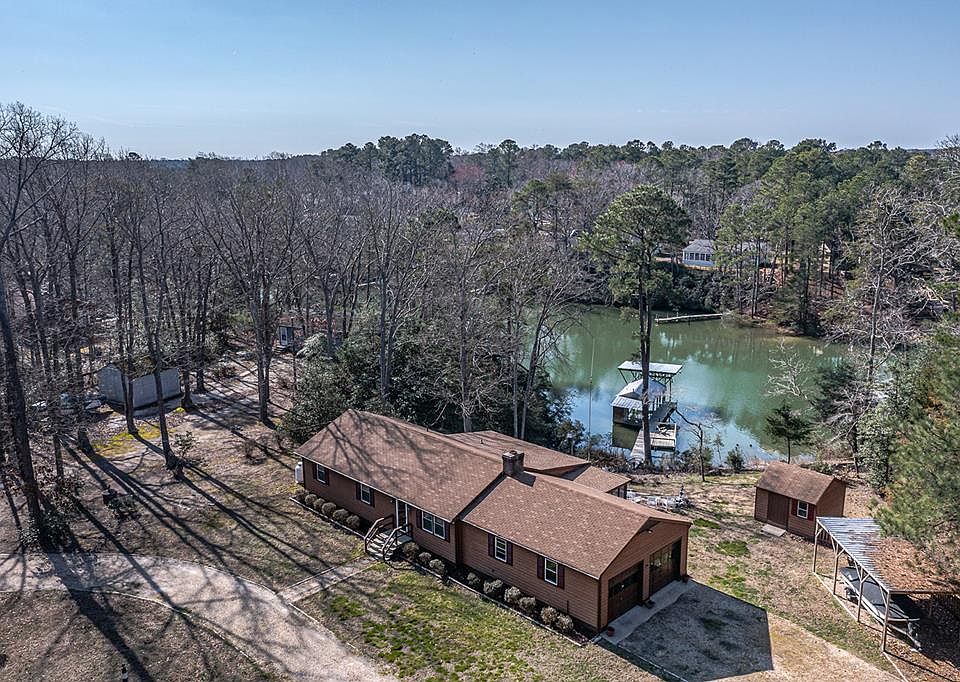 1st image of 433 Long Point Ln
