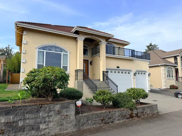 4616 S 148th St, Seattle, WA 98168