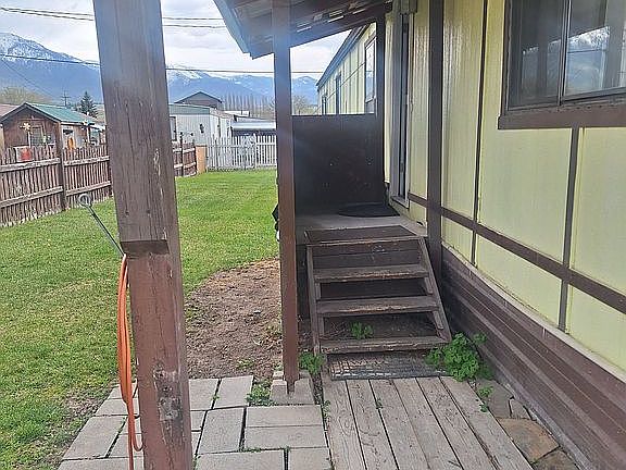 2nd image of 590 Osloski Rd #48