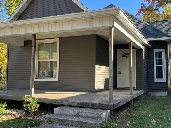 1121 N 6th St, Terre Haute, IN 47807