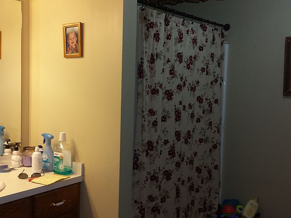 2nd image of 3718 197th Ave NE