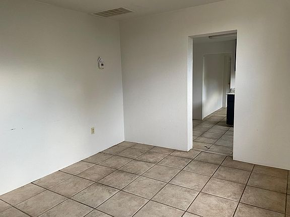 5th image of 1548 W McKinley St #1
