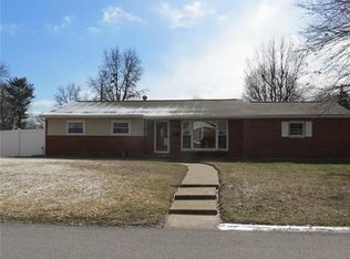 322 Blue Ridge Dr, Belleville, IL 62223