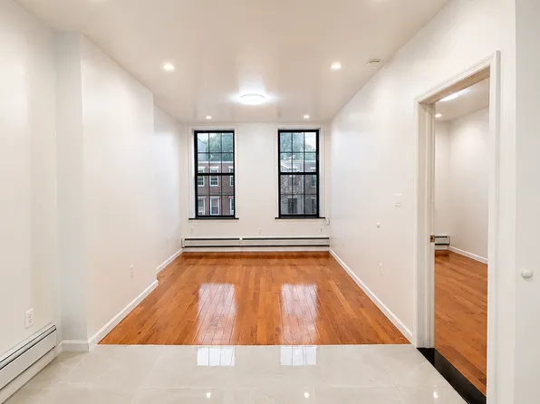 402 Woodbine Street image 1 of 13
