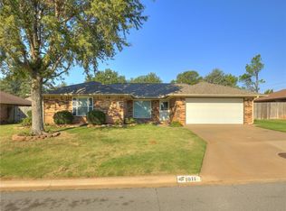 1011 El Dorado St, Weatherford, OK 73096