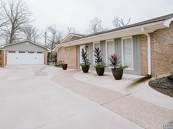 3rd image of 2204 Kentucky Dr